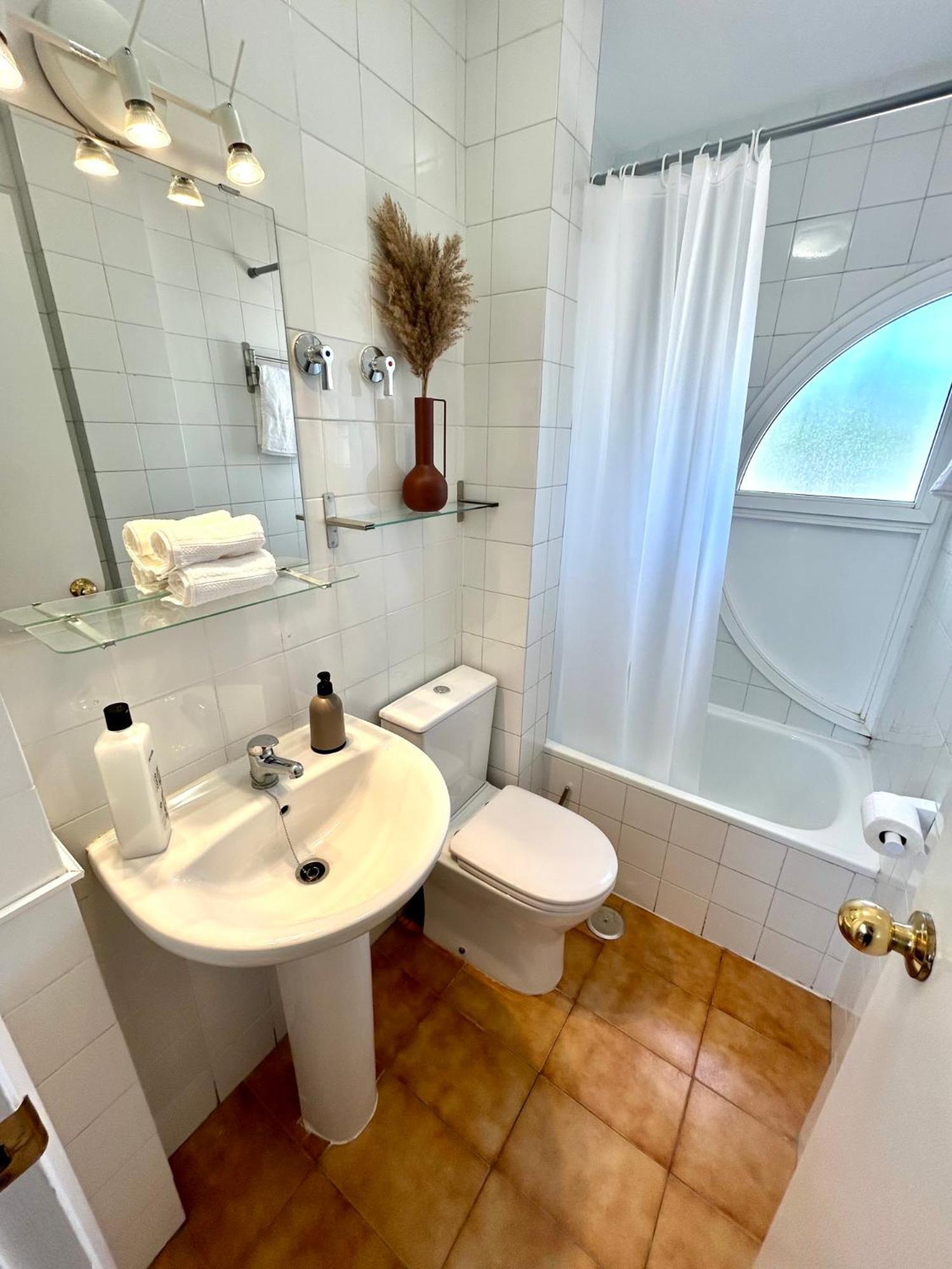 Gatu Villa Mar "Preferente Para Mayores De 25 Anos Y Familias " El Puerto de Santa Maria Luaran gambar