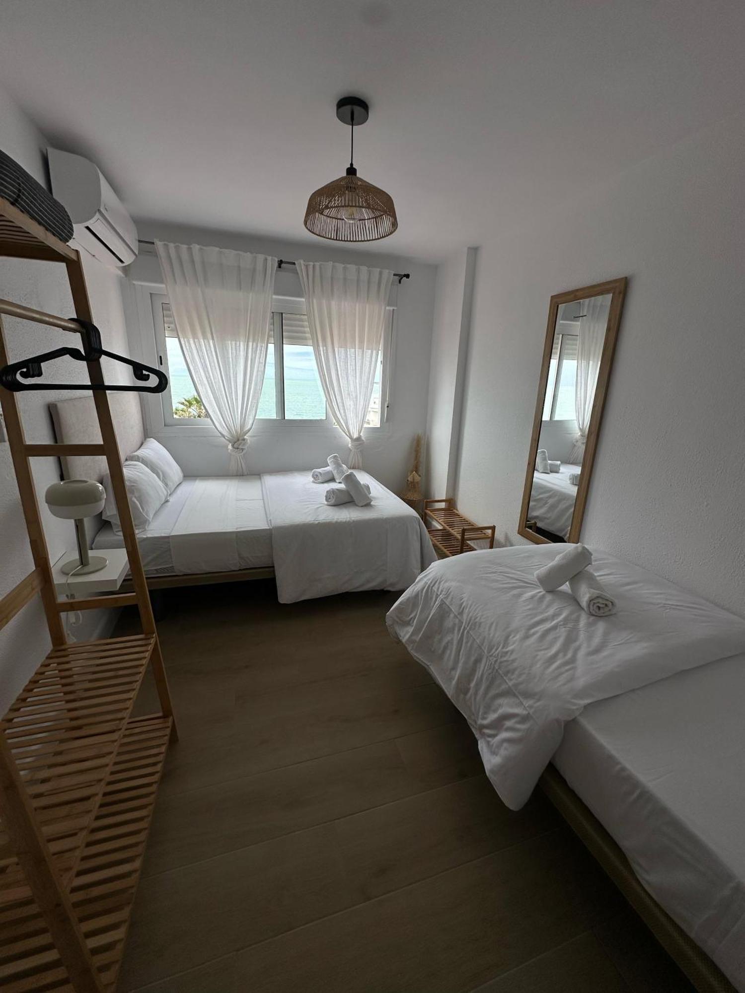Gatu Villa Mar "Preferente Para Mayores De 25 Anos Y Familias " El Puerto de Santa Maria Luaran gambar