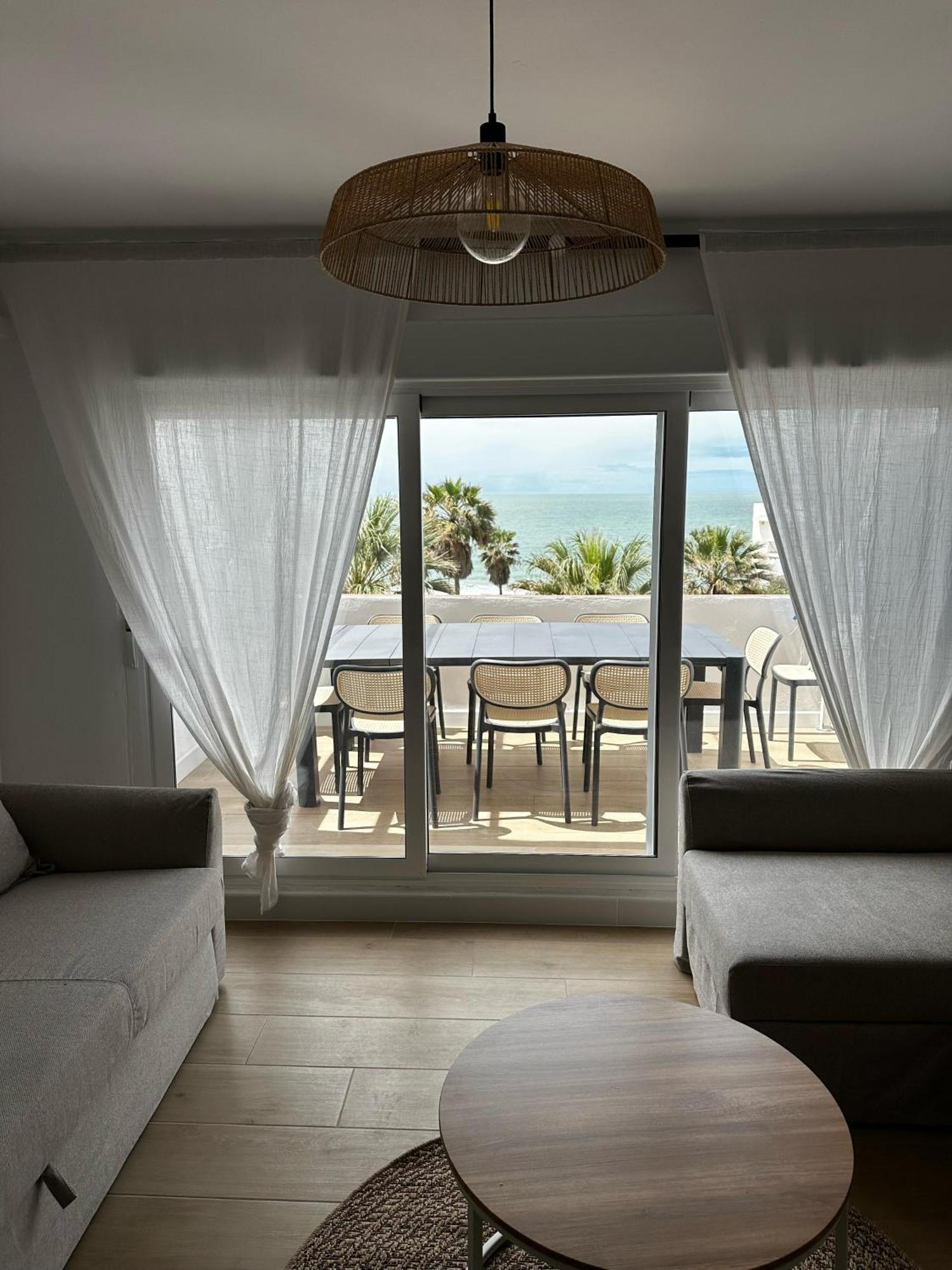 Gatu Villa Mar "Preferente Para Mayores De 25 Anos Y Familias " El Puerto de Santa Maria Luaran gambar