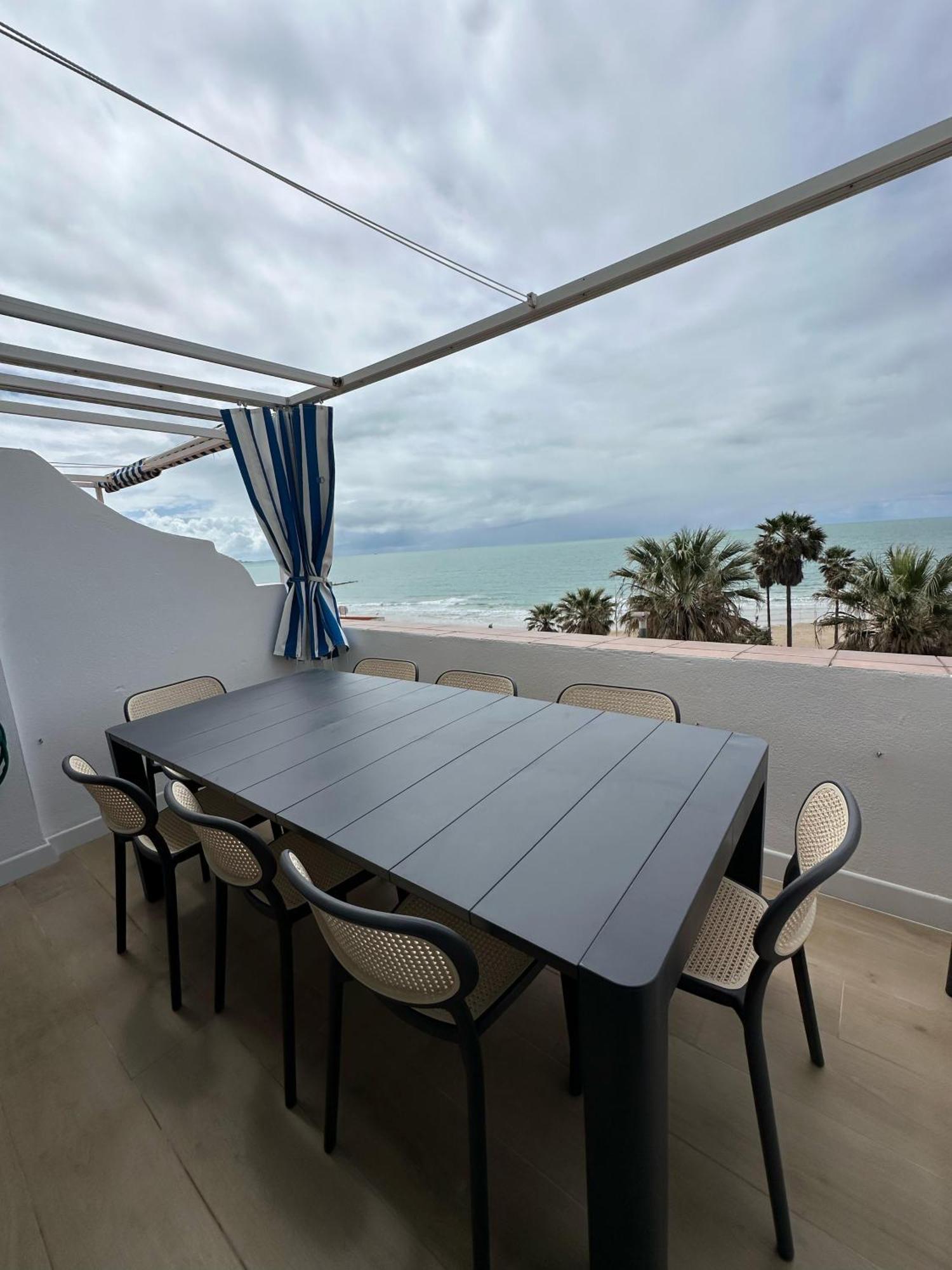 Gatu Villa Mar "Preferente Para Mayores De 25 Anos Y Familias " El Puerto de Santa Maria Luaran gambar