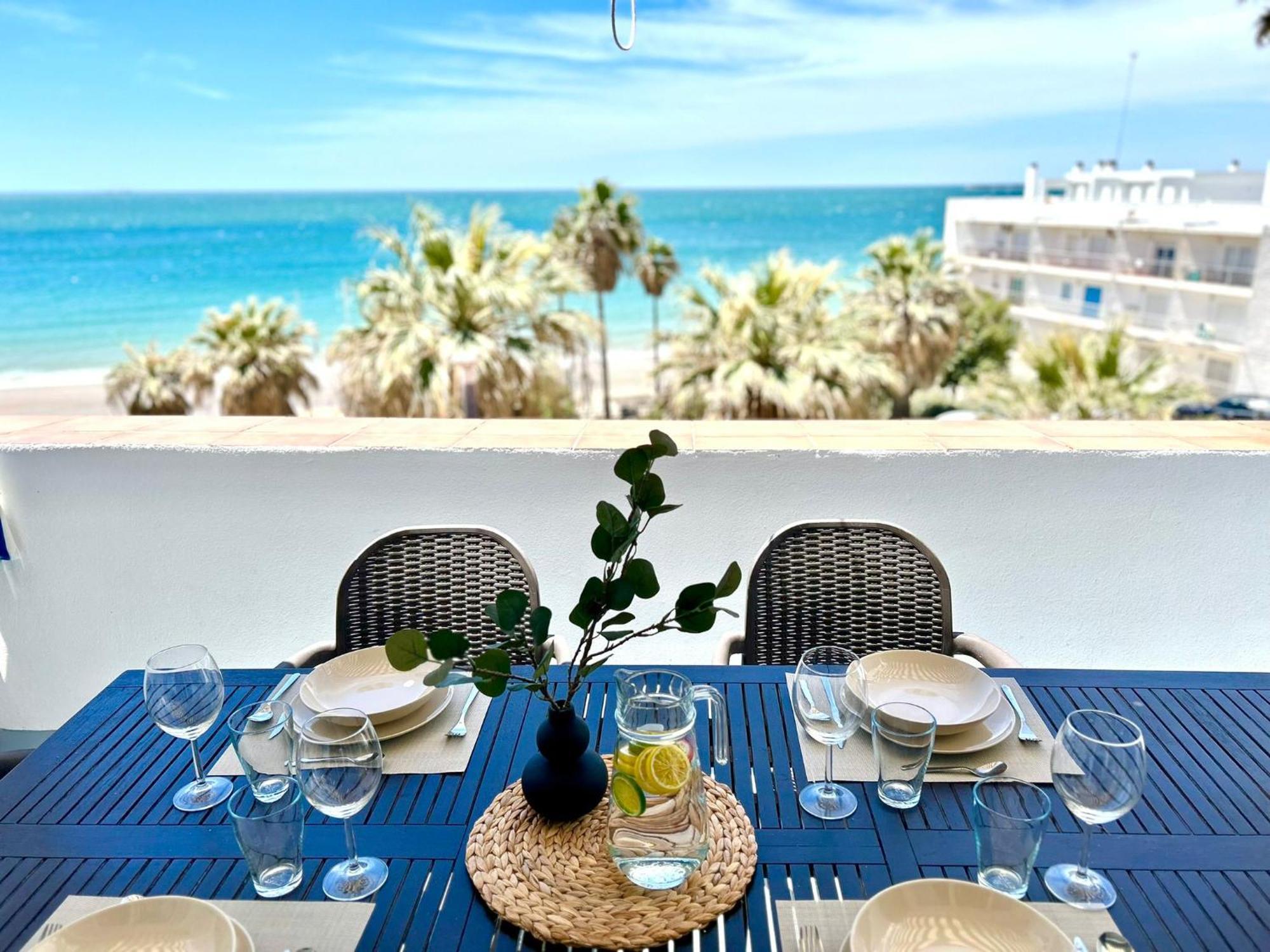 Gatu Villa Mar "Preferente Para Mayores De 25 Anos Y Familias " El Puerto de Santa Maria Luaran gambar
